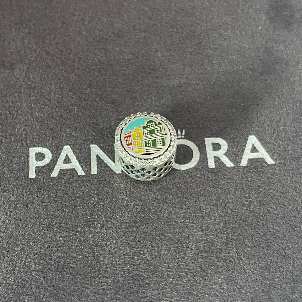 Pandora Rainbow Row Charleston Exclusive Charm